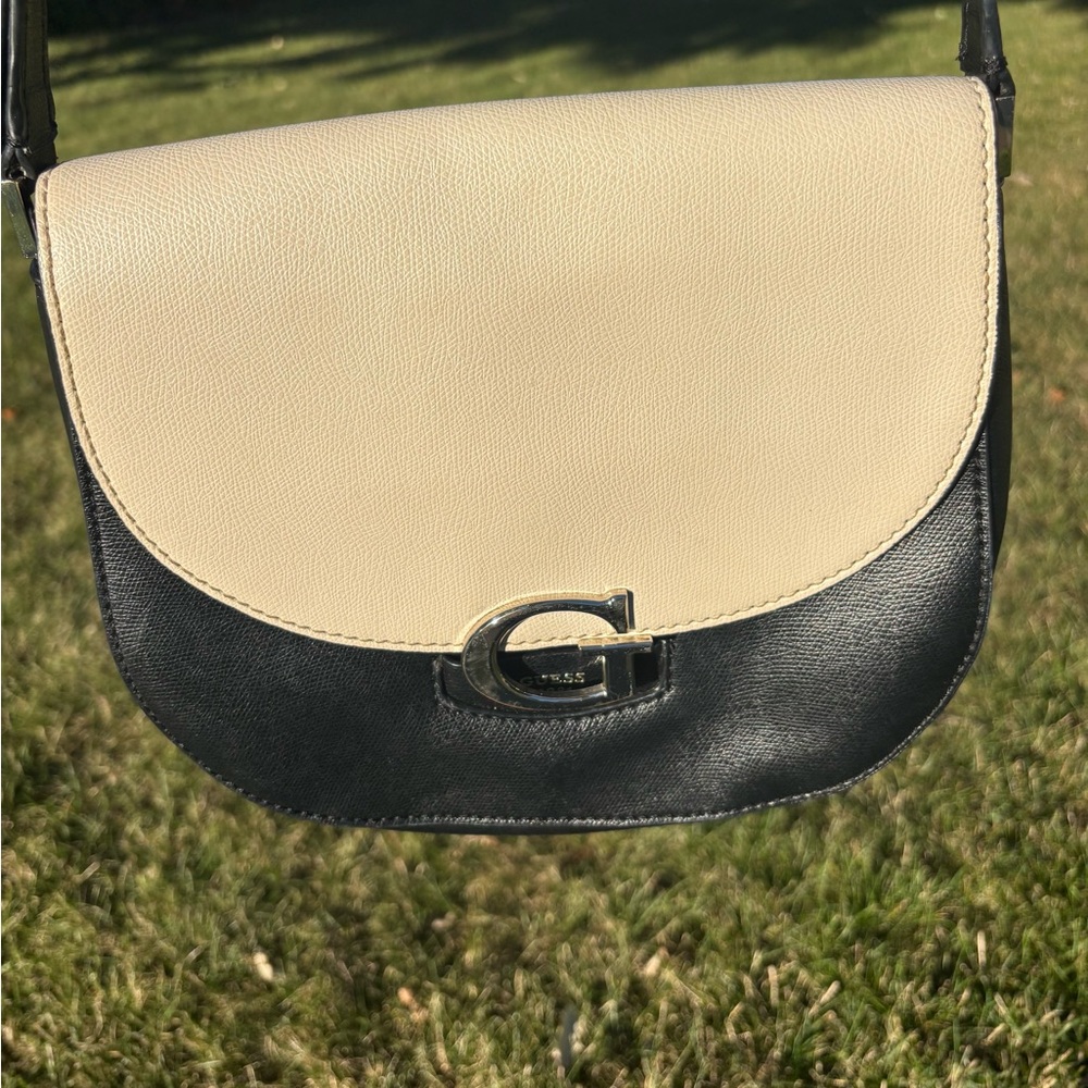 Y2K Guess Two-Tone Leather Crossbody Bag